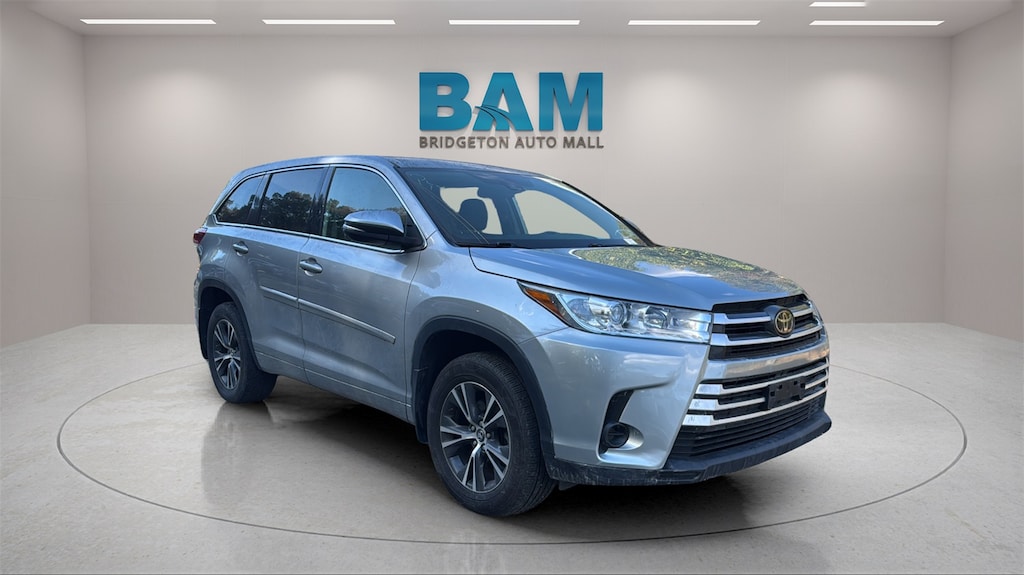 Used 2018 Toyota Highlander  SUV