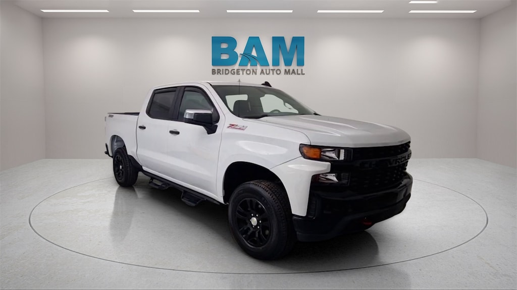 Used 2021 Chevrolet Silverado 1500 Custom Trail Boss Truck Crew Cab