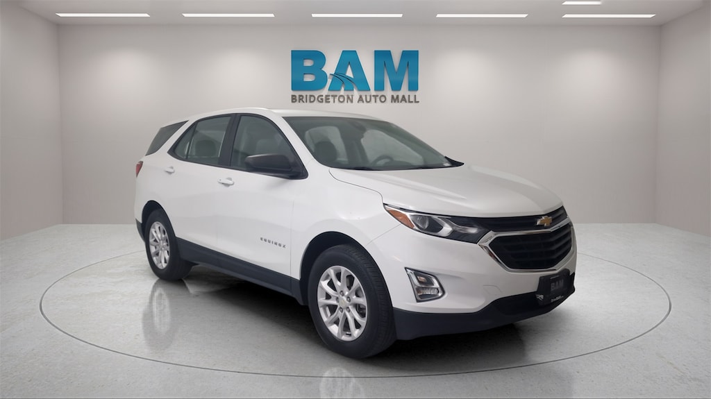 Used 2021 Chevrolet Equinox LS w/1FL SUV