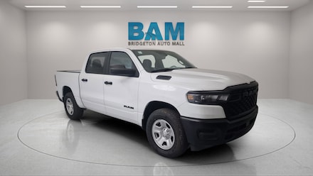 2025 Ram 1500 TRADESMAN CREW CAB 4X4 5'7 BOX Pickup