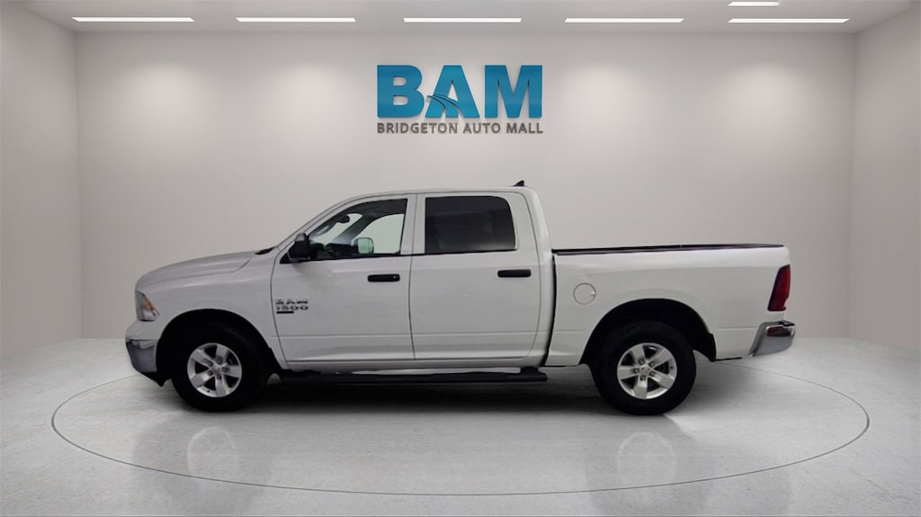 Used 2022 Ram 1500 Classic SLT Truck Crew Cab