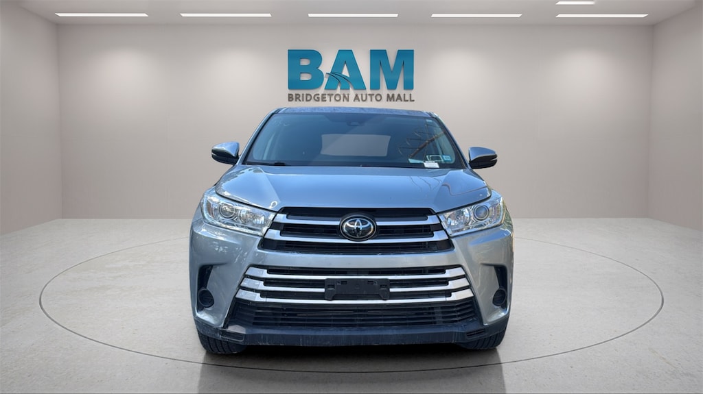 Used 2018 Toyota Highlander  SUV