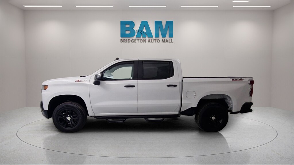 Used 2021 Chevrolet Silverado 1500 Custom Trail Boss Truck Crew Cab