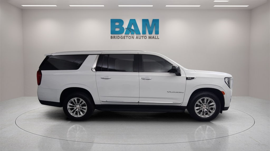 Used 2021 GMC Yukon XL SLT SUV