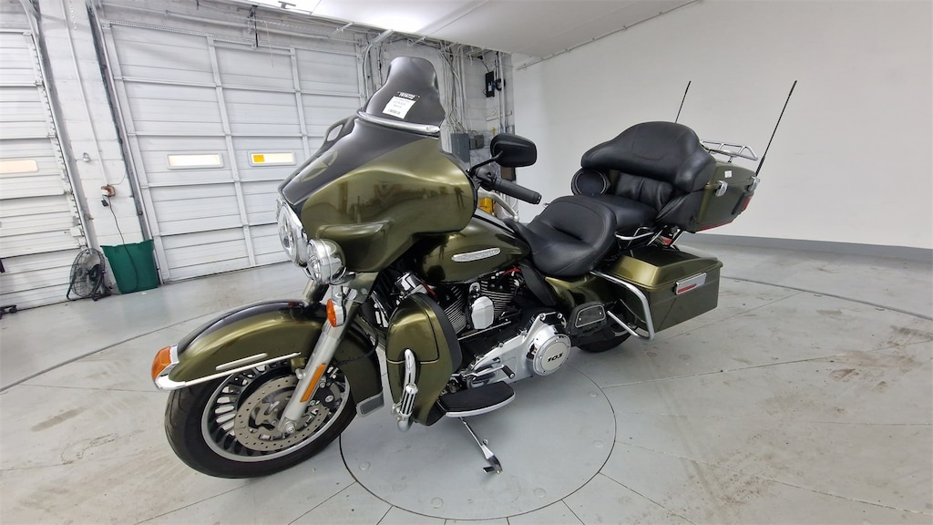 Used 2011 Harley-Davidson Flthtk Electra Glide Ultra Limited Motorcycle