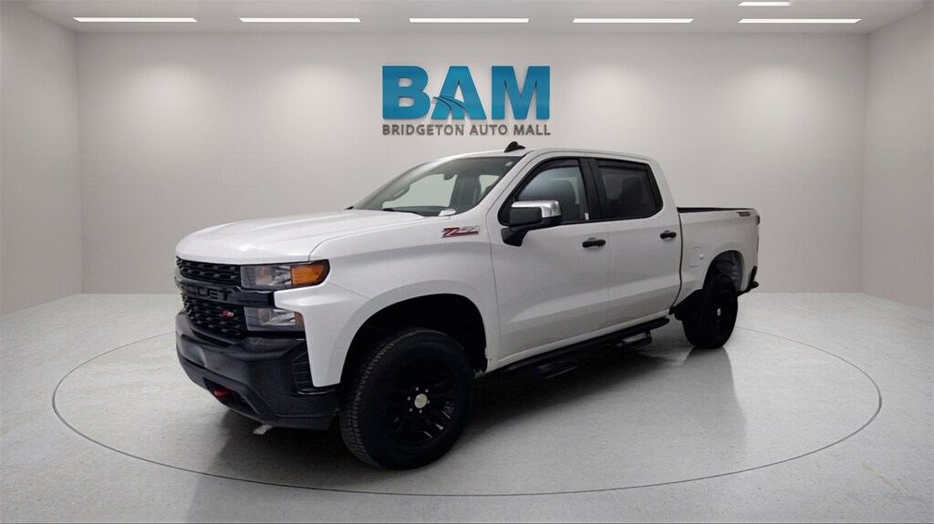 Used 2021 Chevrolet Silverado 1500 Custom Trail Boss Truck Crew Cab