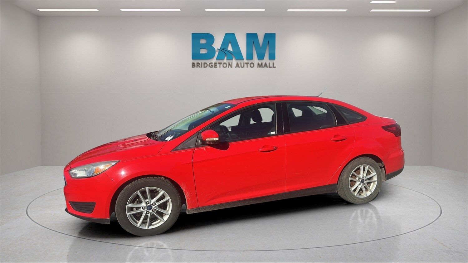 2015 Ford Focus SE photo 4