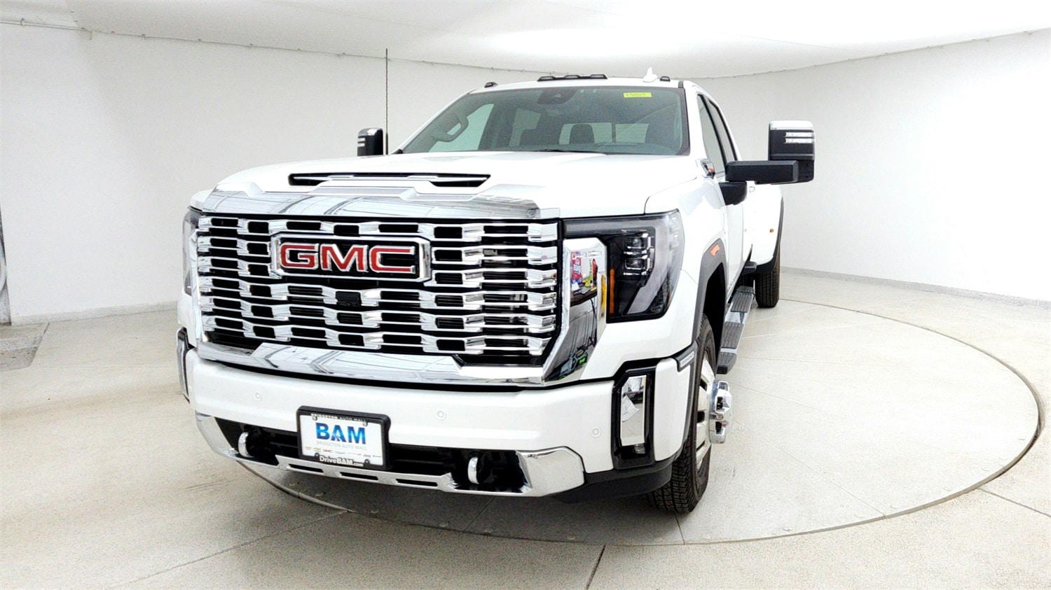 Used 2024 GMC Sierra 3500HD Denali with VIN 1GT49WEY5RF348671 for sale in Bridgeton, NJ