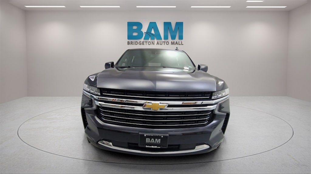 Used 2023 Chevrolet Suburban LT SUV