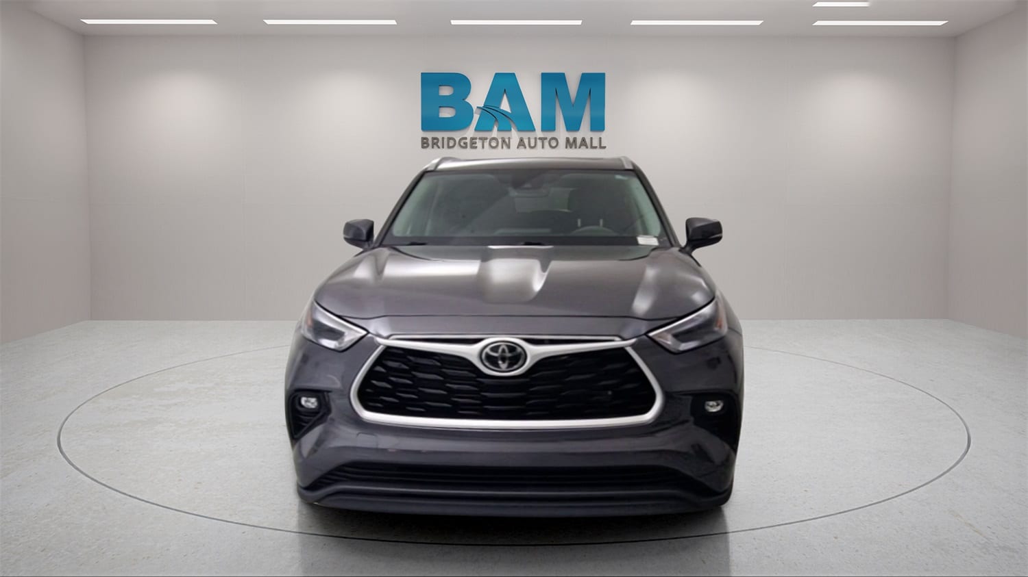 Used 2022 Toyota Highlander XLE with VIN 5TDGZRBH4NS572950 for sale in Bridgeton, NJ