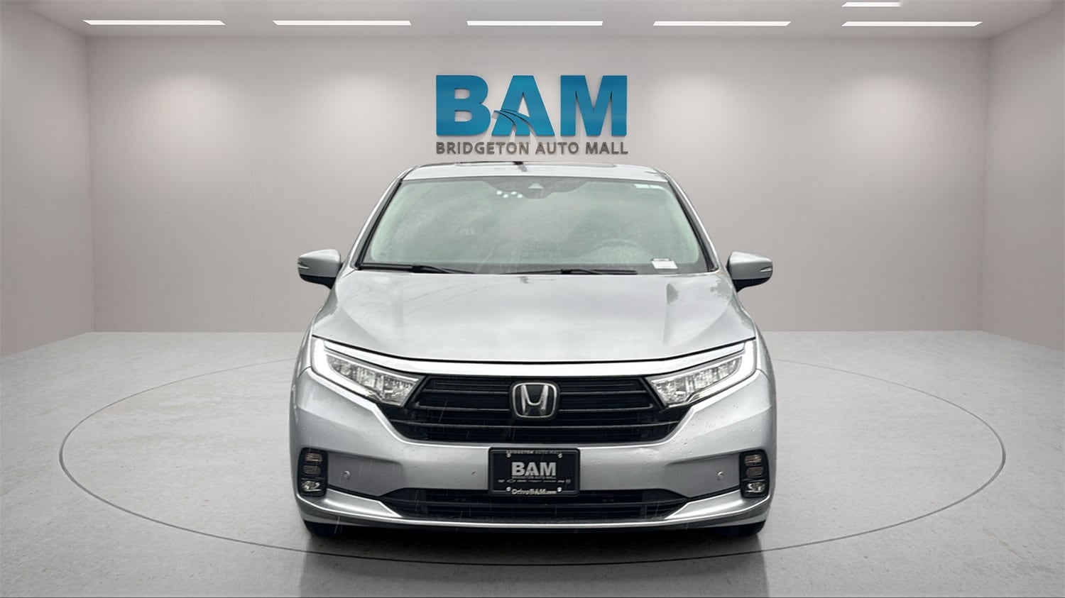 Used 2023 Honda Odyssey Touring with VIN 5FNRL6H81PB017185 for sale in Bridgeton, NJ