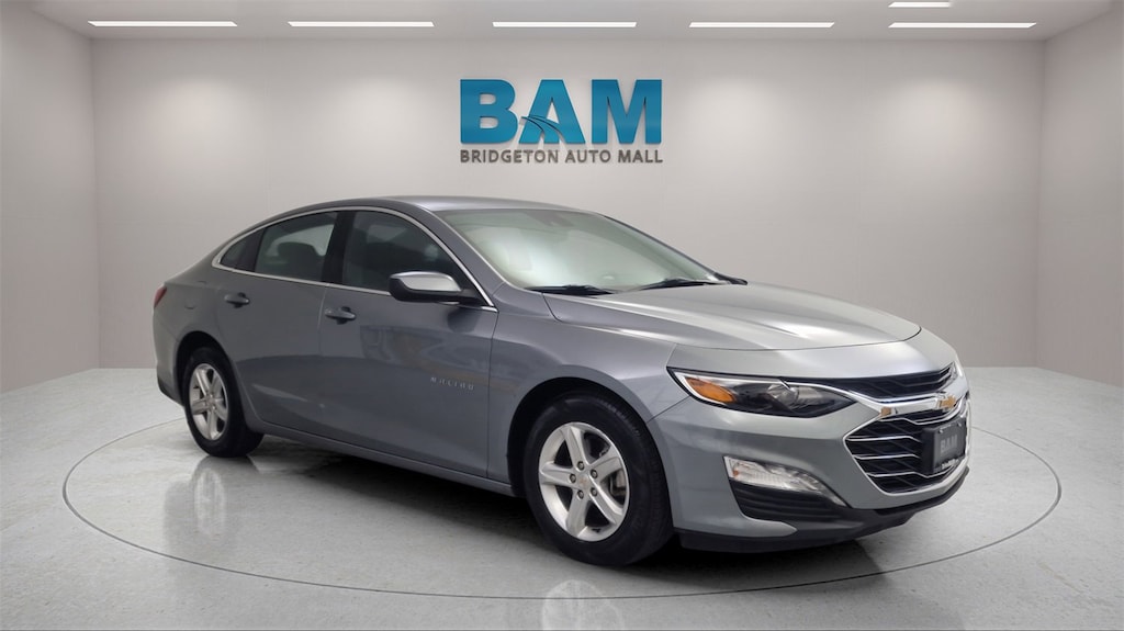 Used 2023 Chevrolet Malibu LT Car