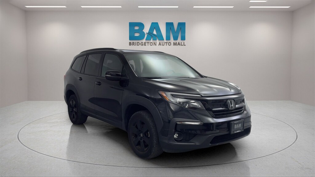 Used 2022 Honda Pilot AWD TrailSport SUV