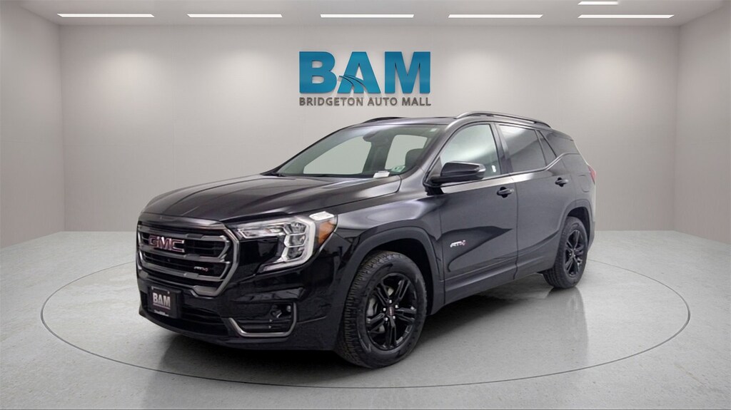 Used 2022 GMC Terrain AT4 SUV