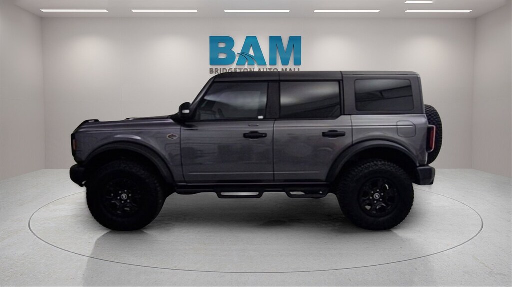 Used 2023 Ford Bronco Base