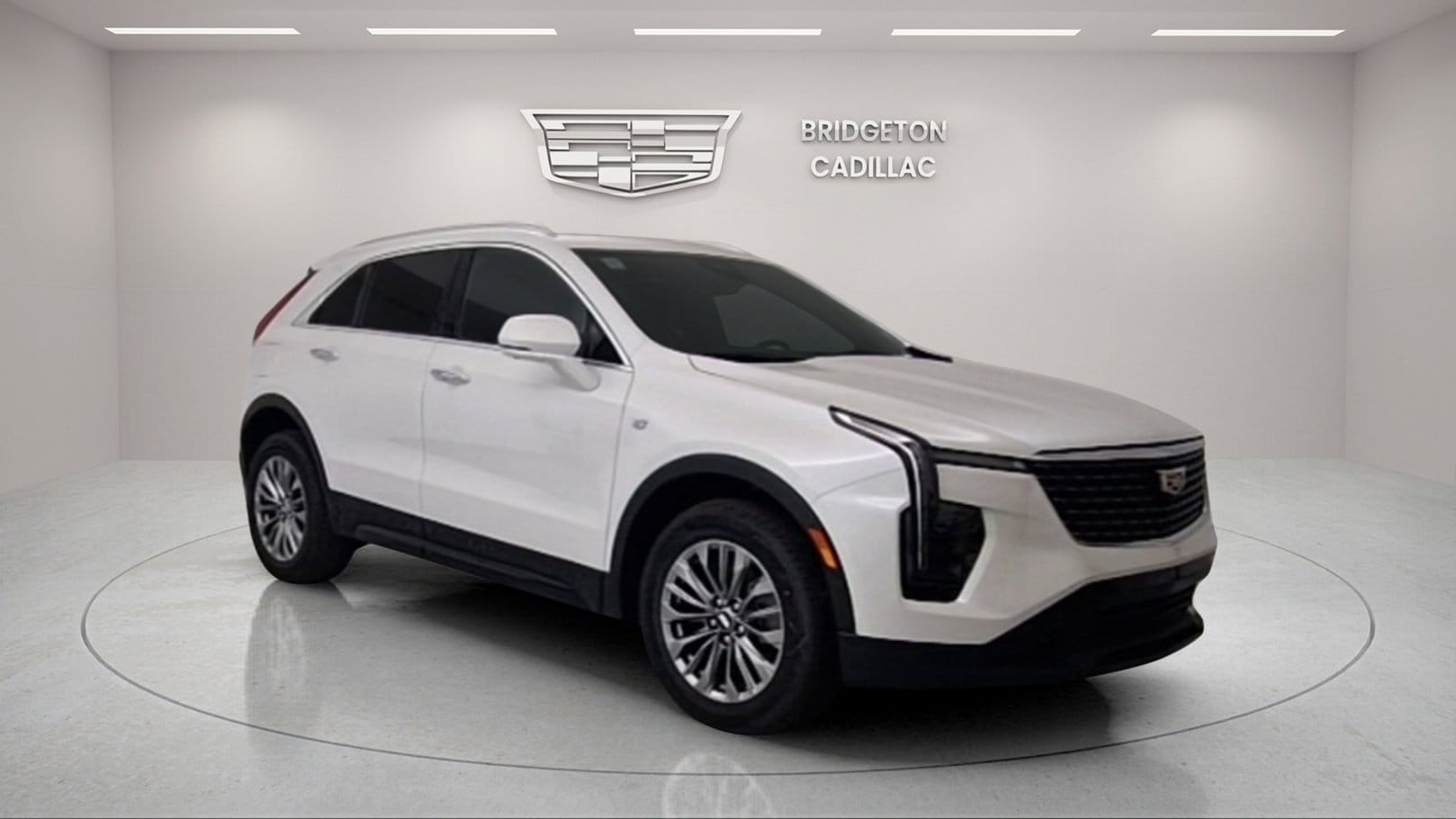 2025 CADILLAC XT4 SUV 
