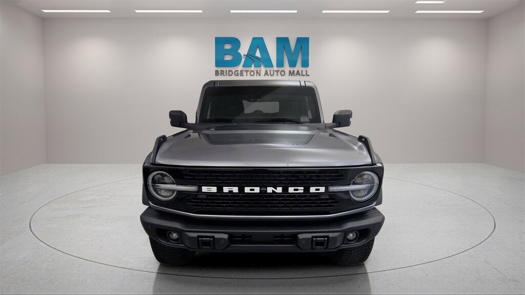 Used 2023 Ford Bronco Base