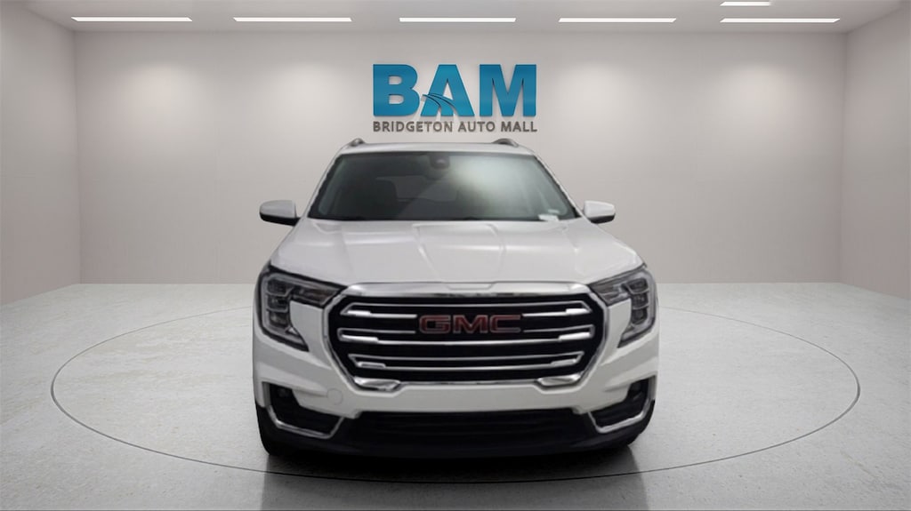 Used 2023 GMC Terrain SLT SUV