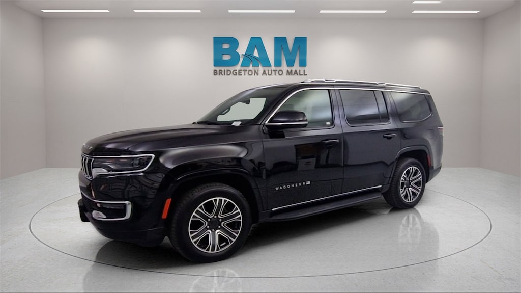 Used 2024 Jeep Wagoneer Series II 4x4 SUV