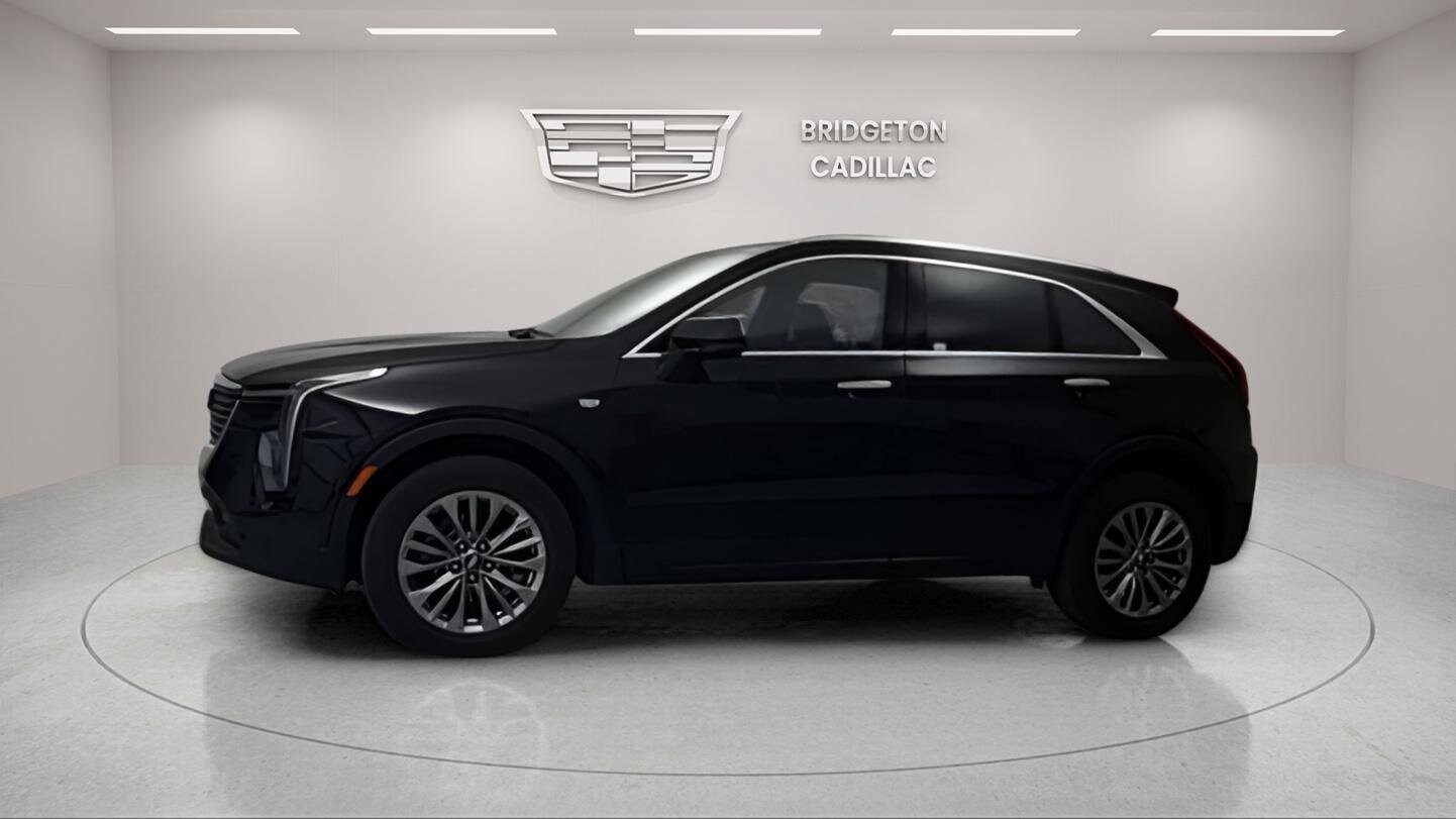 2024 Cadillac XT4 Premium Luxury photo 4