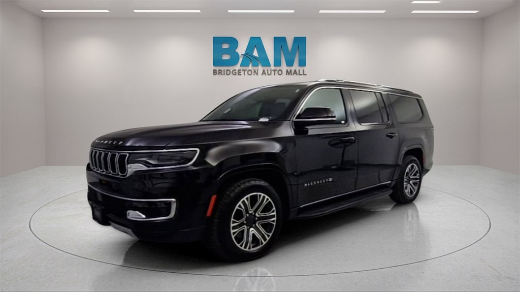 Used 2023 Jeep Wagoneer L Series II