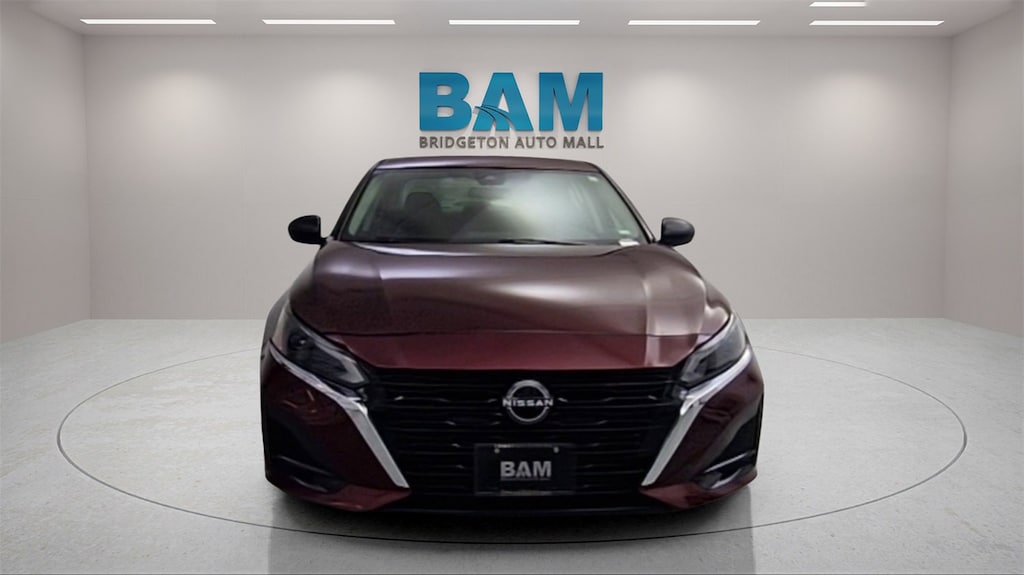 Used 2024 Nissan Altima 2.5 SV