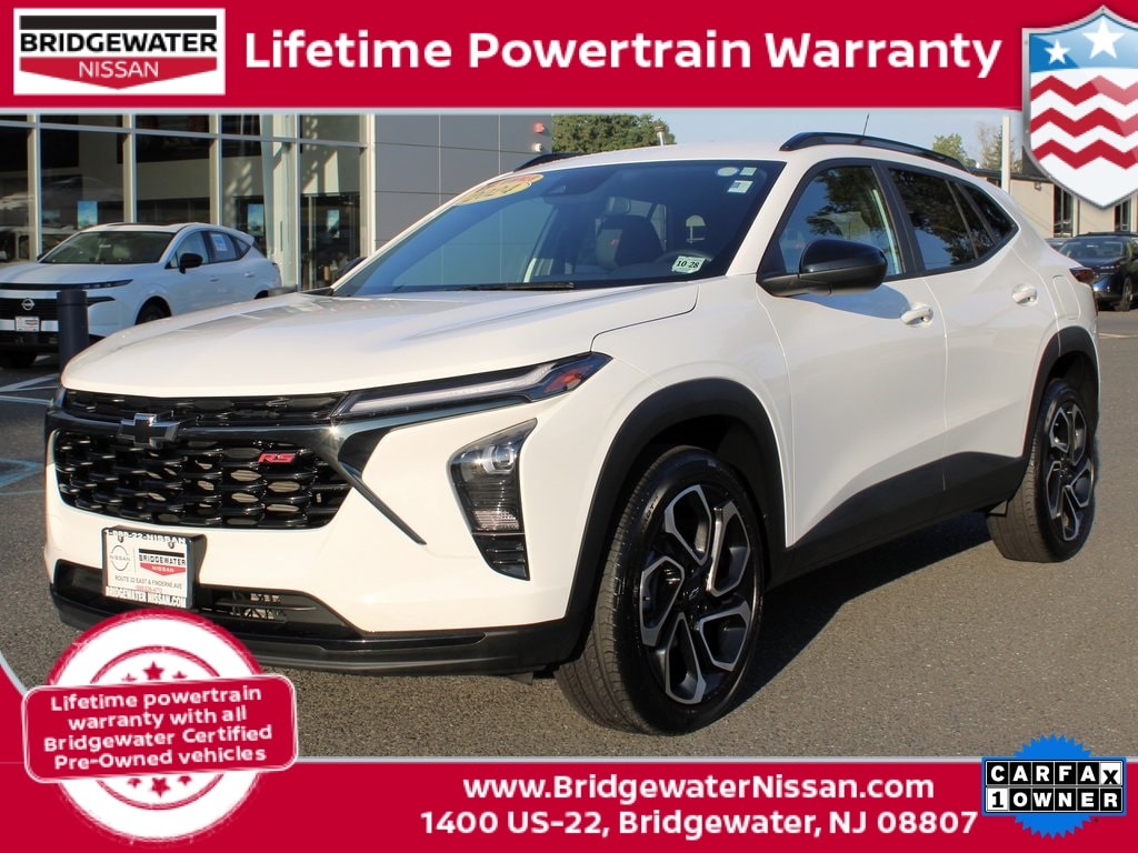 2024 Chevrolet Trax RS's photo