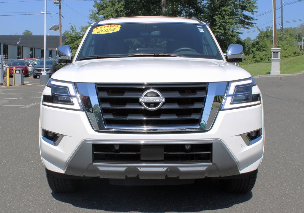 2024 Nissan Armada Platinum photo 2