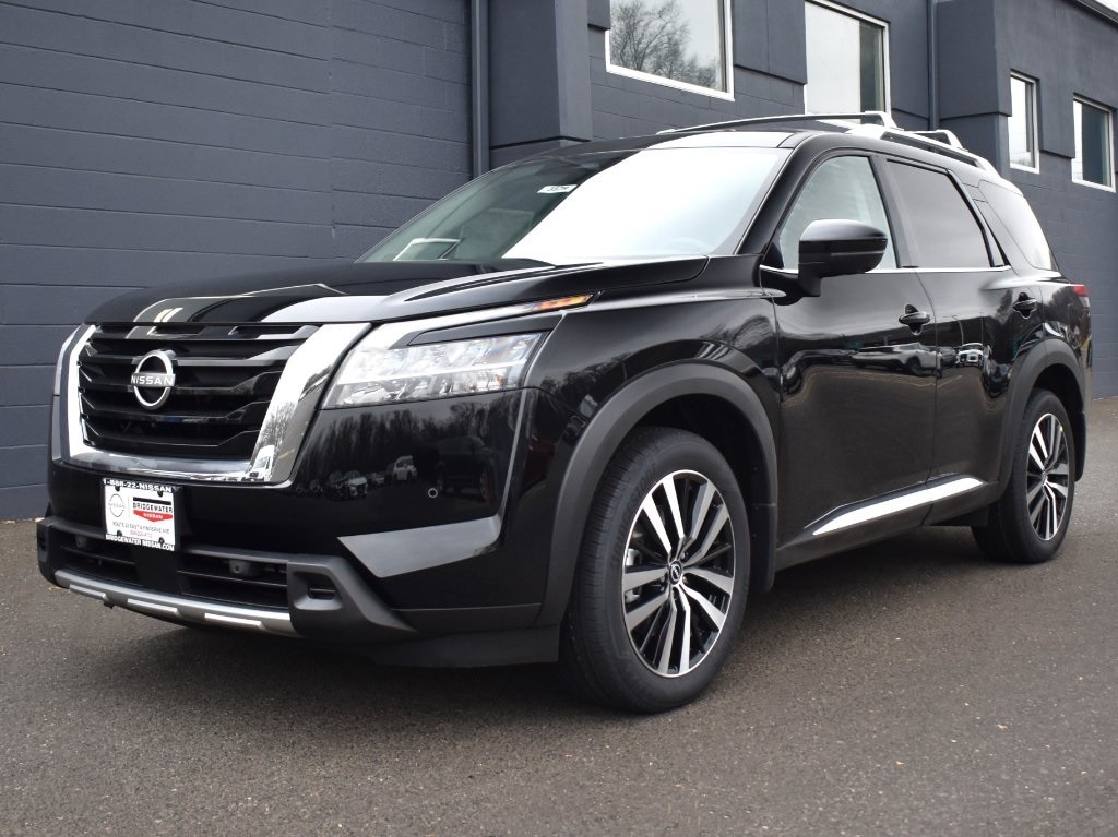 2025 Nissan Pathfinder SUV 
