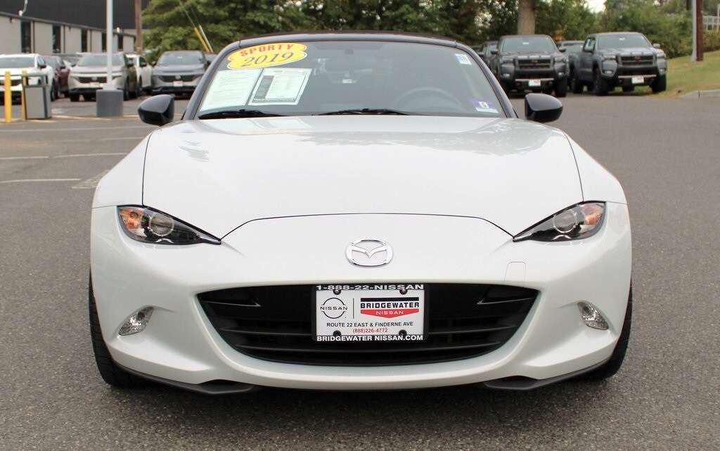 2019 Mazda MX-5 Miata Miata Sport photo 2