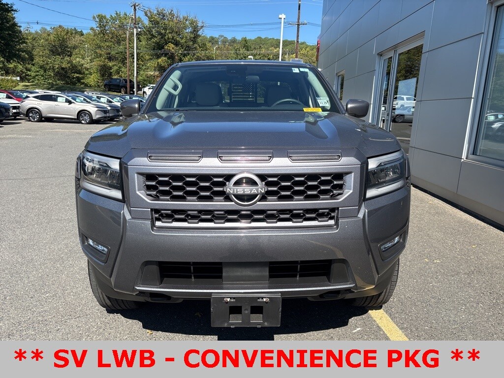 2025 Nissan Frontier SV photo 2