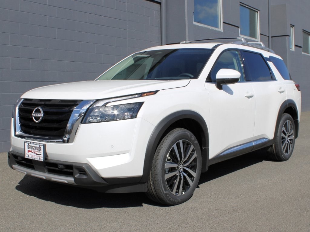 2025 Nissan Pathfinder SUV 