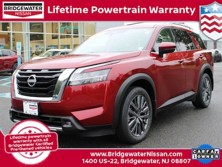 2022 Nissan Pathfinder SL SUV 2022 Nissan Pathfinder SL SUV