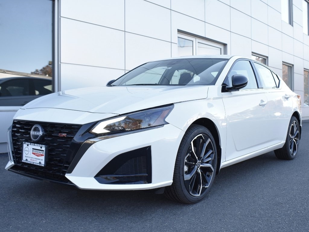 2025 Nissan Altima Sedan 