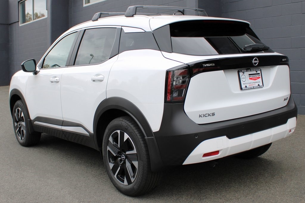 New 2026 Nissan Kicks SV SUV