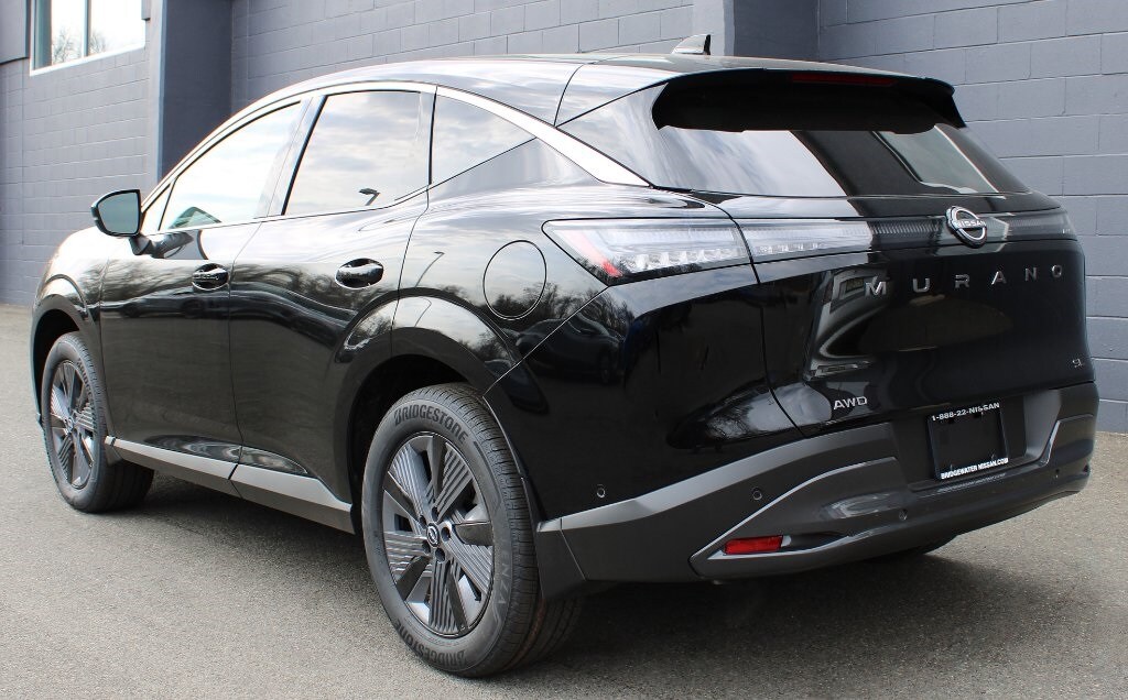 2025 Nissan Murano SL photo 2