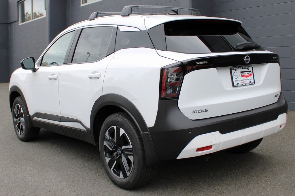 New 2026 Nissan Kicks SV SUV