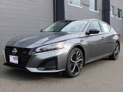 2025 Nissan Altima SR Sedan