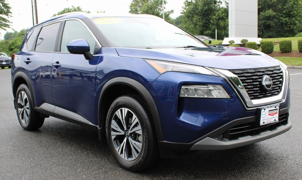 2023 Nissan Rogue SV photo 3