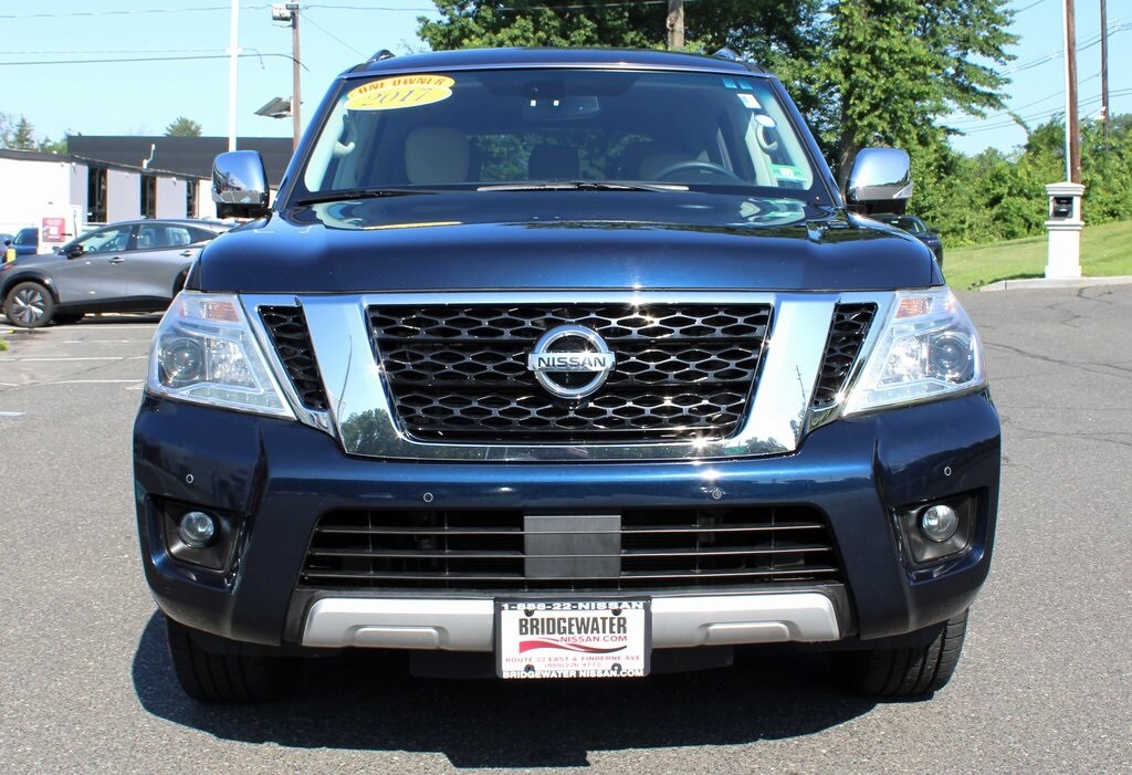 2017 Nissan Armada SL photo 2