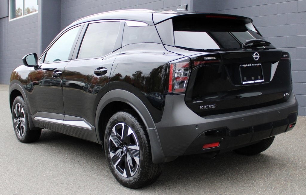 New 2026 Nissan Kicks SV SUV