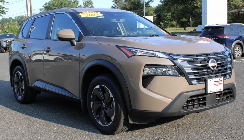 2024 Nissan Rogue SV AWD photo 3