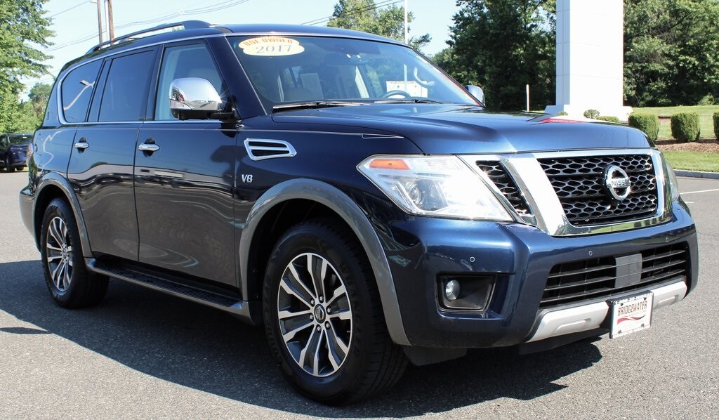 2017 Nissan Armada SL photo 3