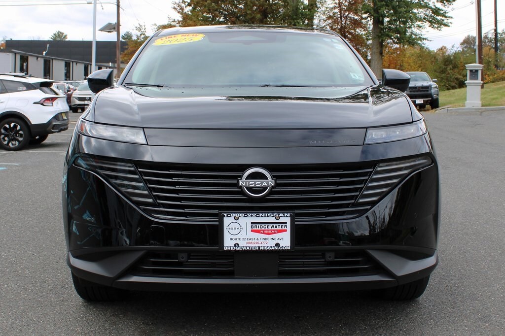 2025 Nissan Murano SV photo 2