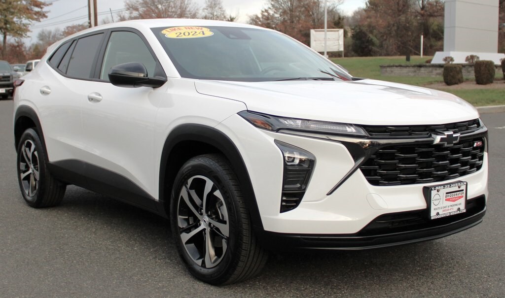 2024 Chevrolet Trax photo 3