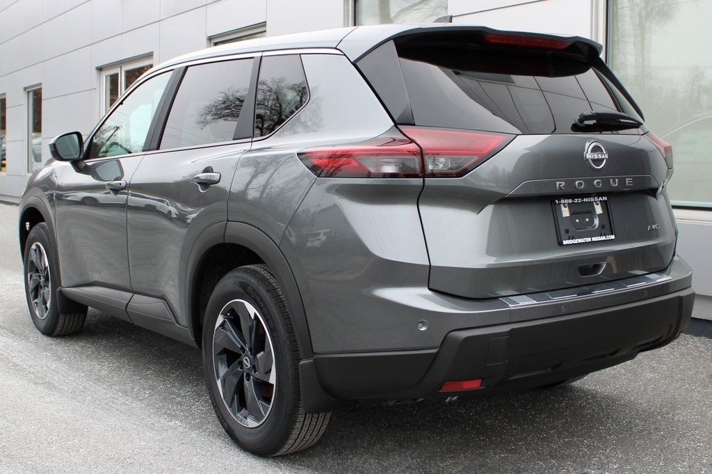 New 2026 Nissan Rogue SV SUV