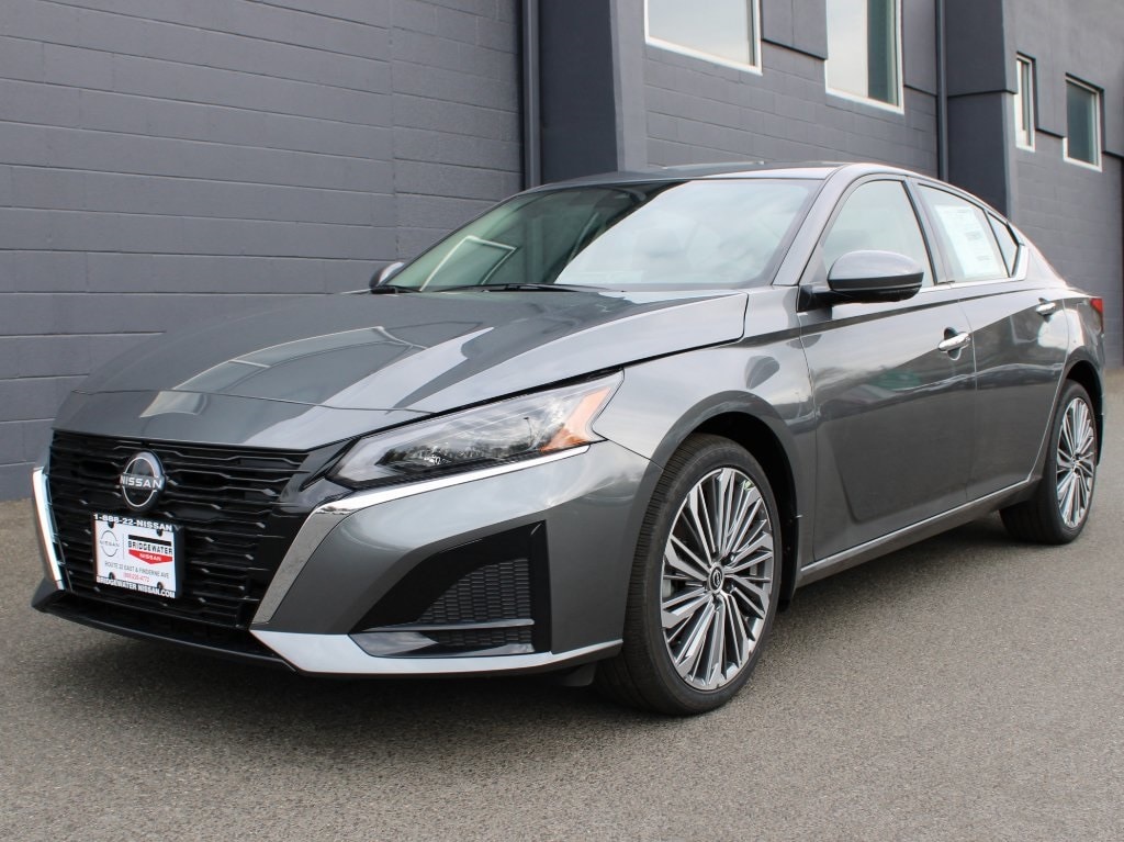 2025 Nissan Altima Sedan 