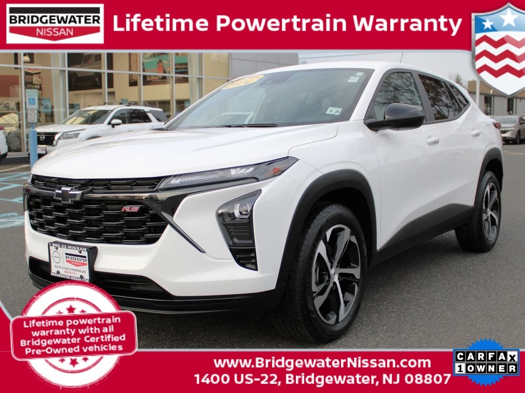 Used 2024 Chevrolet Trax 1RS SUV