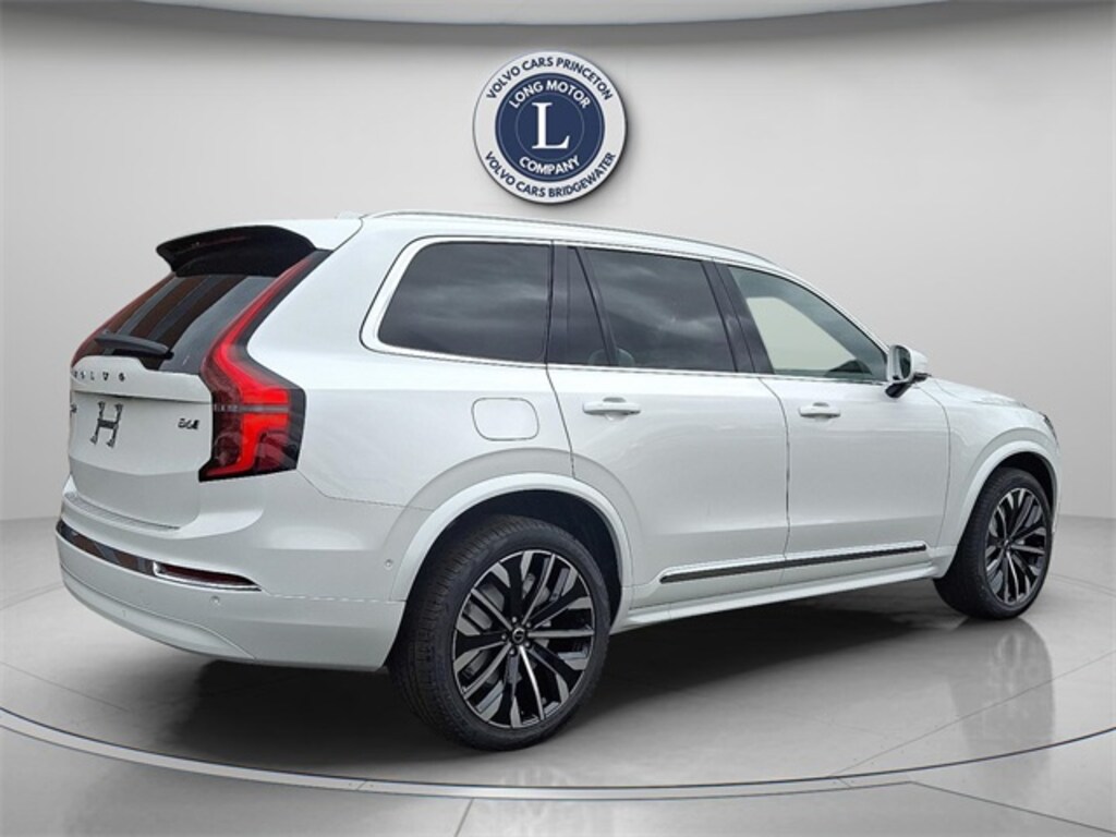 New 2026 Volvo XC90 B6 Plus 7-Seater SUV