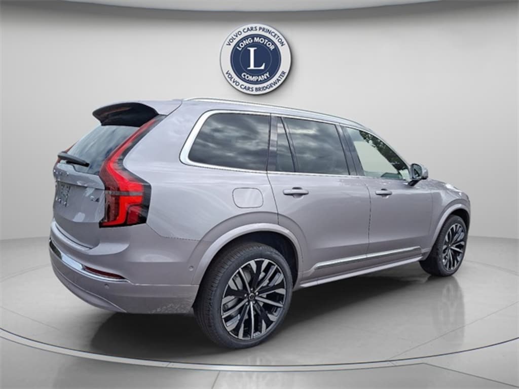 New 2026 Volvo XC90 B6 Plus 7-Seater SUV